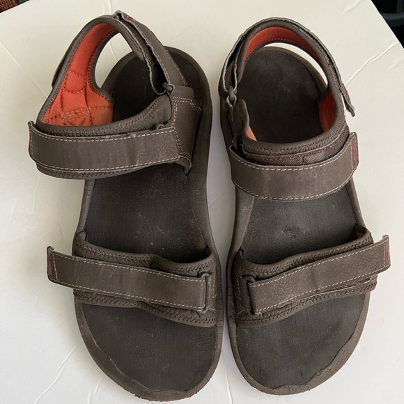 OluKai | Shoes | Olukai Mens Brown Hokua Pahu Adjustable  display picture 3